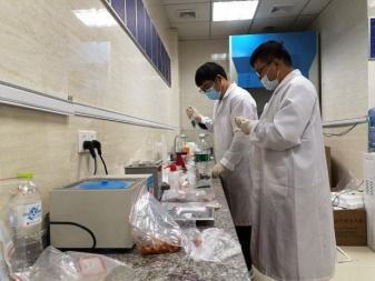 科學(xué)檢測(cè)護(hù)航“舌尖安全” 檢驗(yàn)檢測(cè)服務(wù)在食品安全中的關(guān)鍵作用